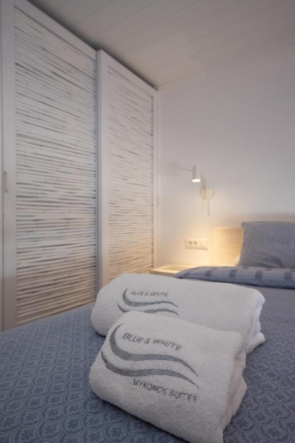 Blue, White And Grey Suites Ornos  Ngoại thất bức ảnh