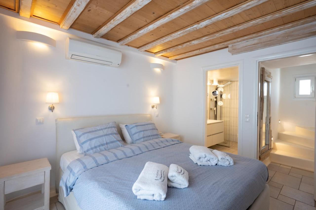 Blue, White And Grey Suites Ornos  Ngoại thất bức ảnh