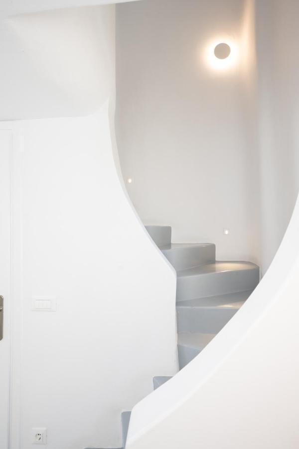 Blue, White And Grey Suites Ornos  Ngoại thất bức ảnh