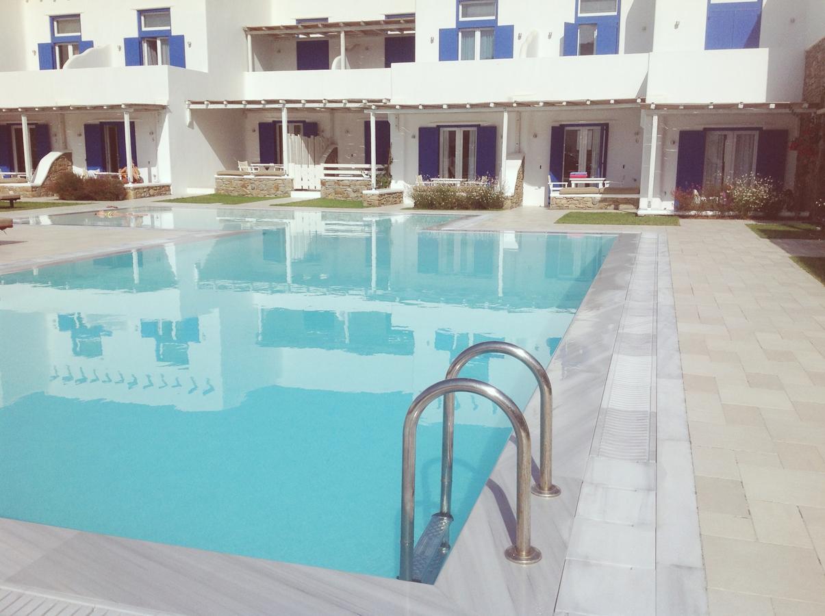Blue, White And Grey Suites Ornos  Ngoại thất bức ảnh